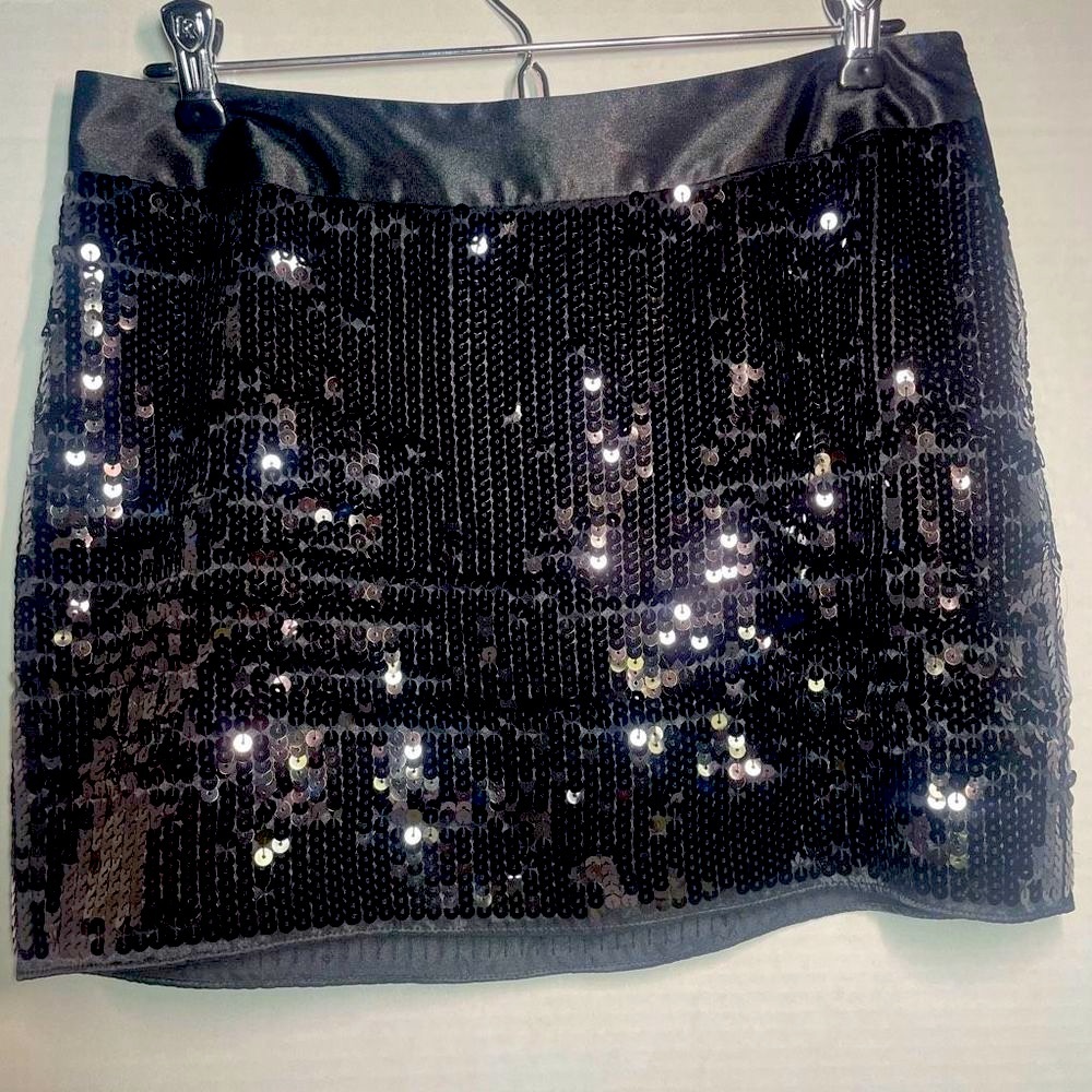 Express Design Studio Sequin Miniskirt Size 2 Pri… - image 1